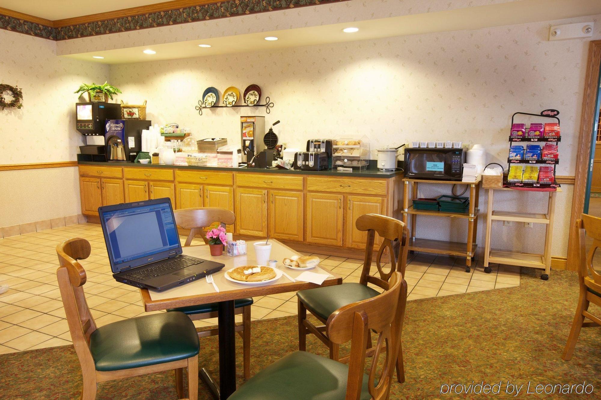 Lancaster Inn & Suites Manheim Eksteriør billede
