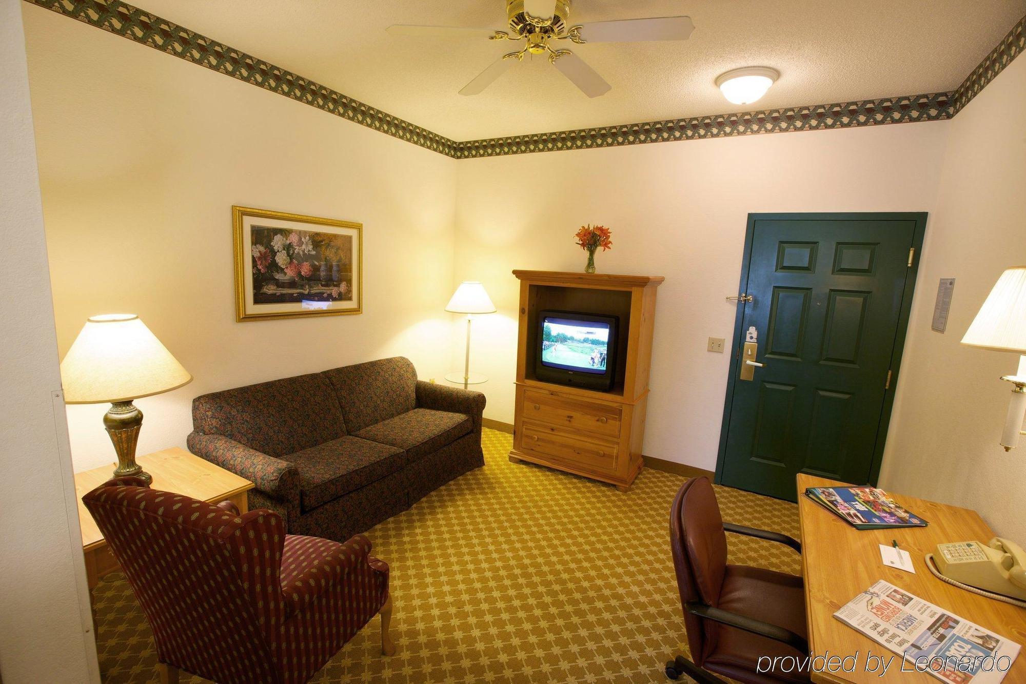 Lancaster Inn & Suites Manheim Eksteriør billede