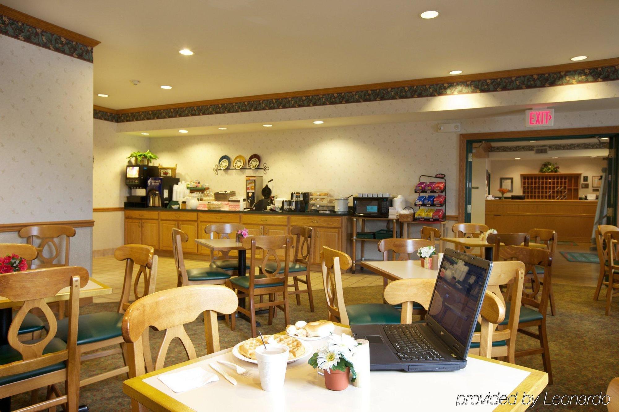 Lancaster Inn & Suites Manheim Eksteriør billede