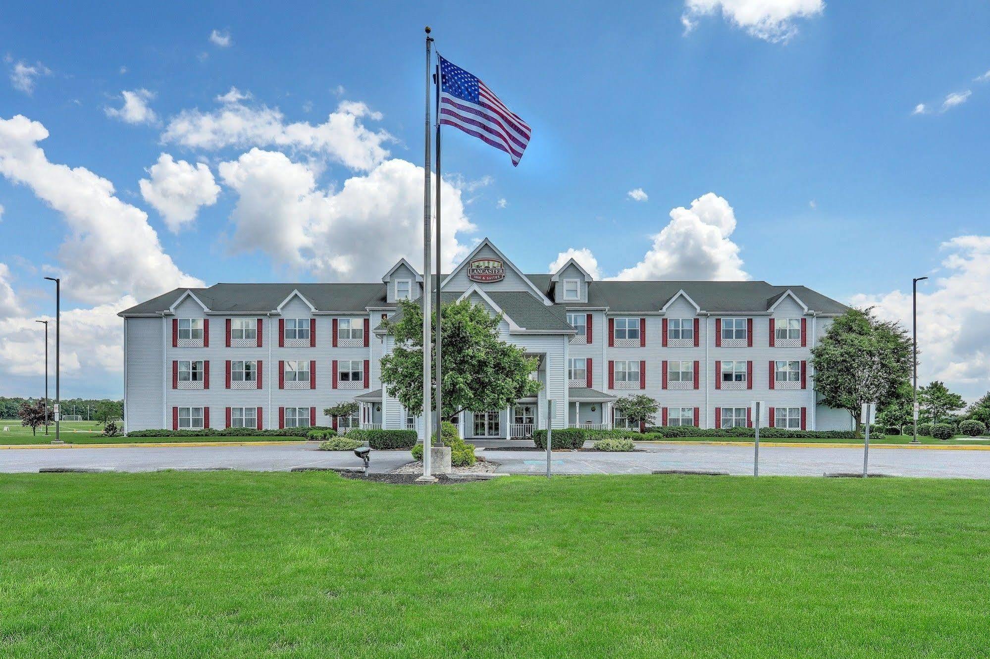 Lancaster Inn & Suites Manheim Eksteriør billede
