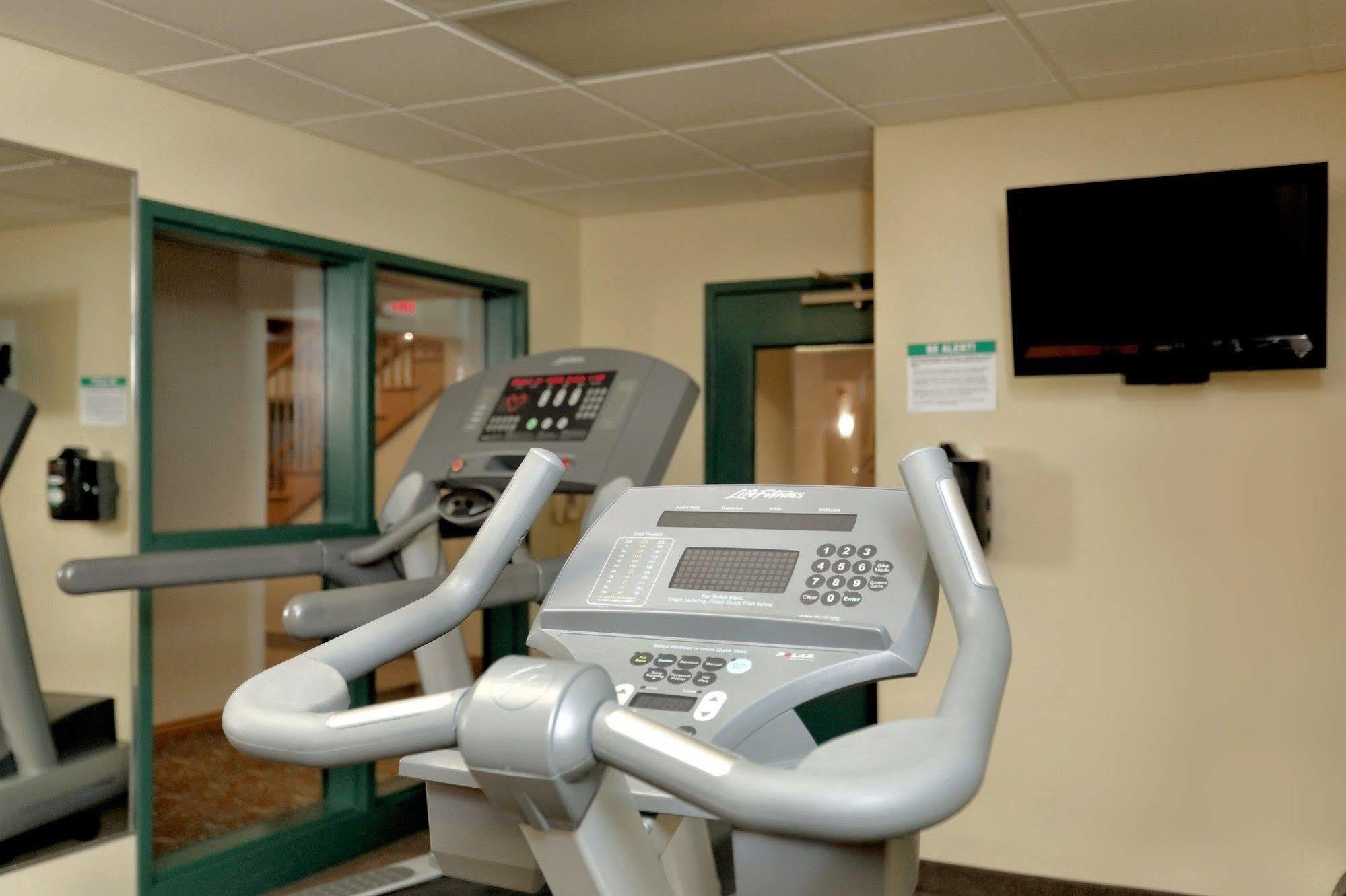 Lancaster Inn & Suites Manheim Eksteriør billede